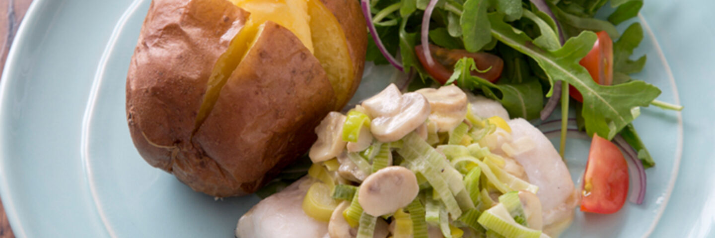 Baked hake button mushrooms creamed leeks recipe