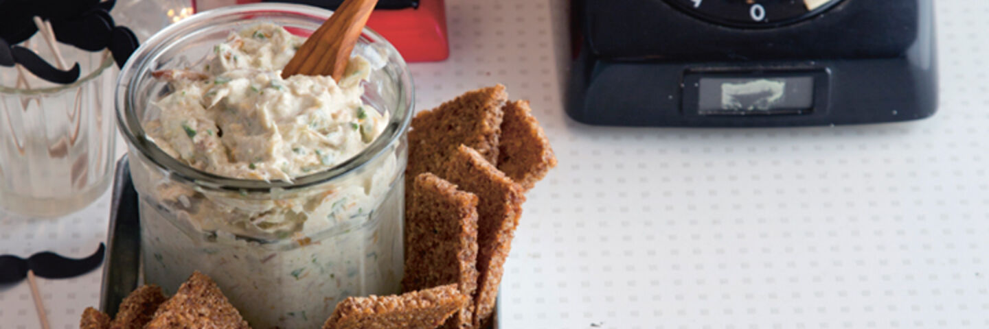 Mackerel pate green apple rye toasts recipe
