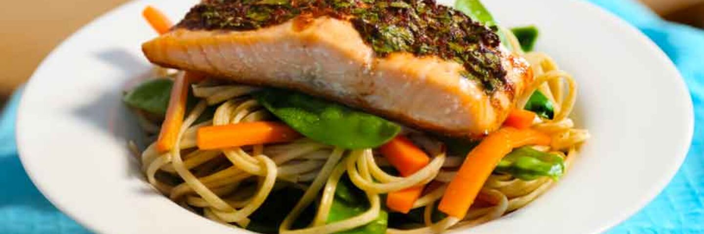 Chilli salmon noodle recipe