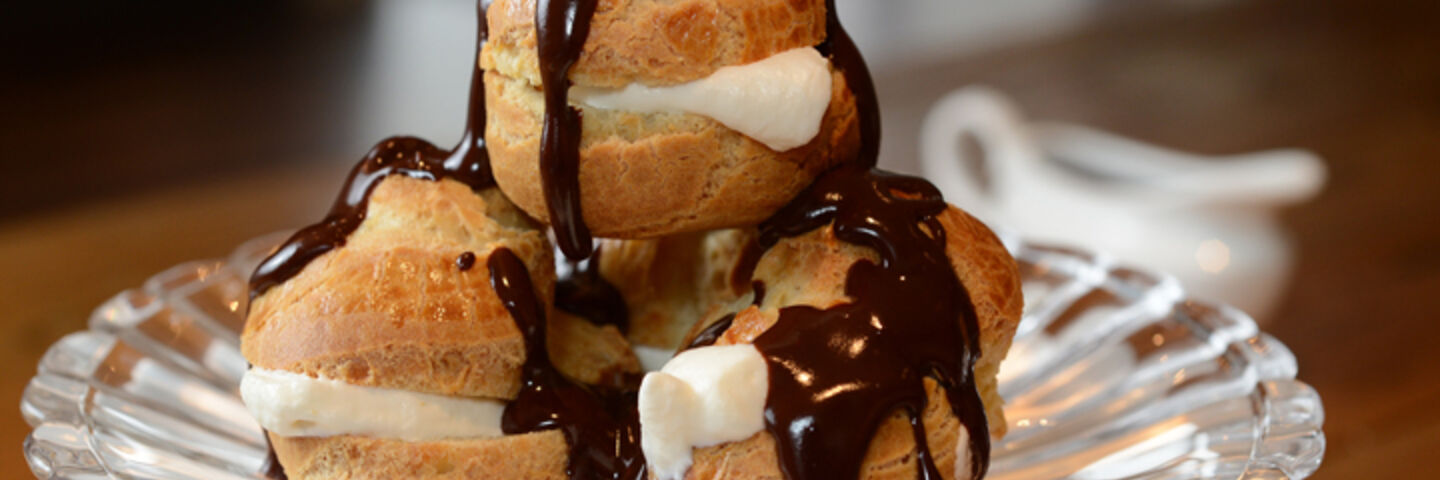 ProfiterolesHeader