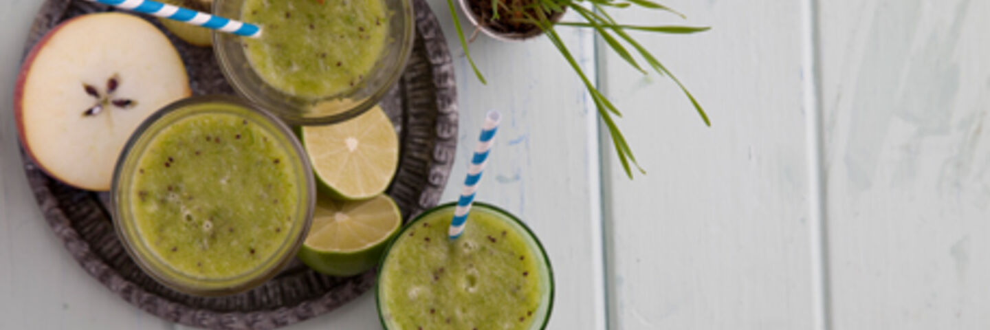 Apple, Kiwi & Wheatgrass Smoothie
