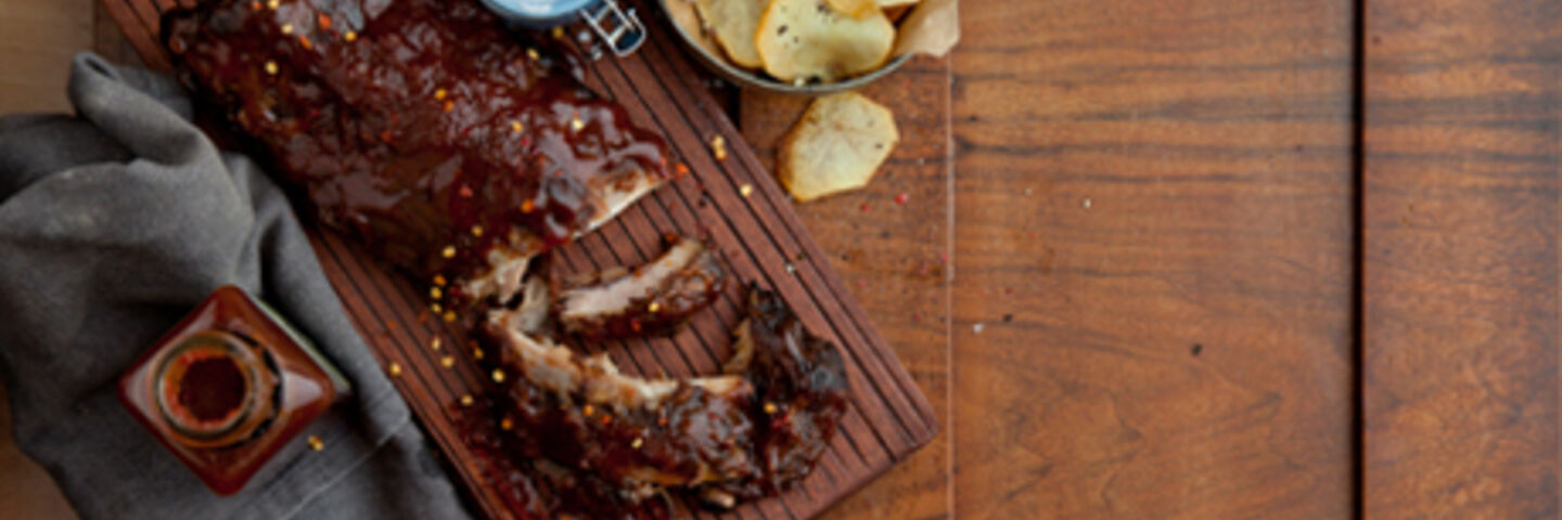 Glazed Rack of Bacon Ribs with Potato Crisps