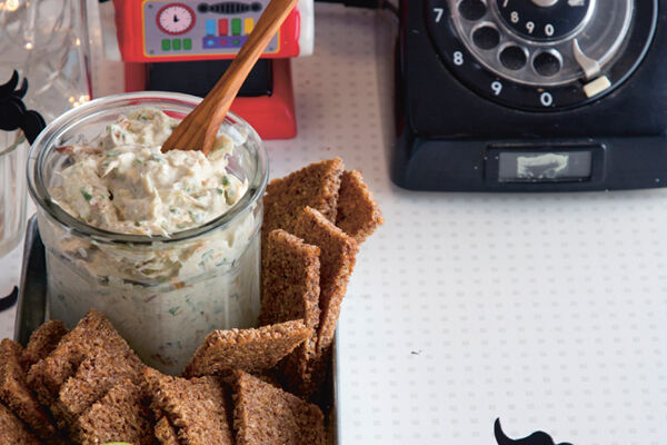 Mackerel pate green apple rye toasts recipe