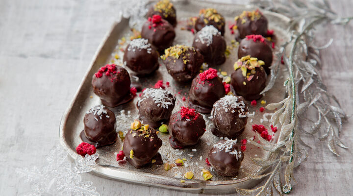 SuperValu The Happy Pear Vegan Berry Chocolate Truffles SuperValu BerryChocolateTruffles Recipe
