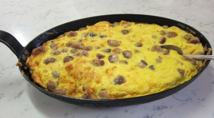 Sausage & Mushroom Omelette