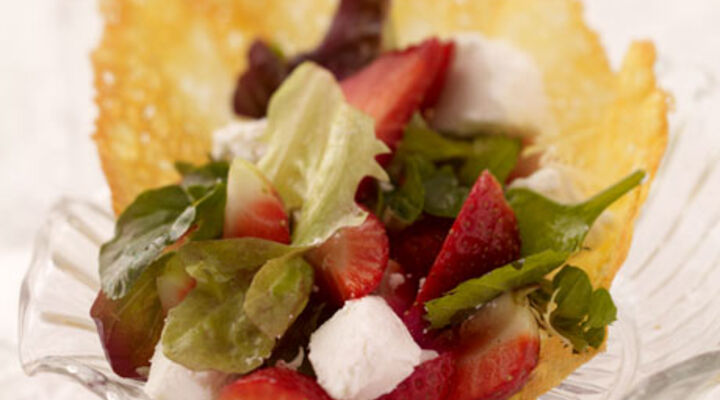 Wexford Strawberry Salad with Parmesan Cheese Basket