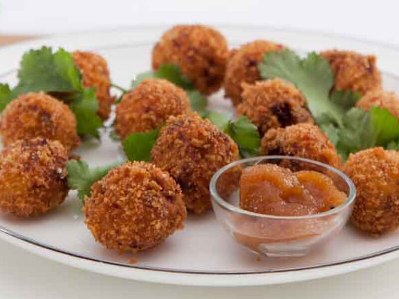 Goats cheese croquettes