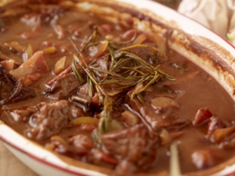 Beef in Red Wine with Garlic Mash