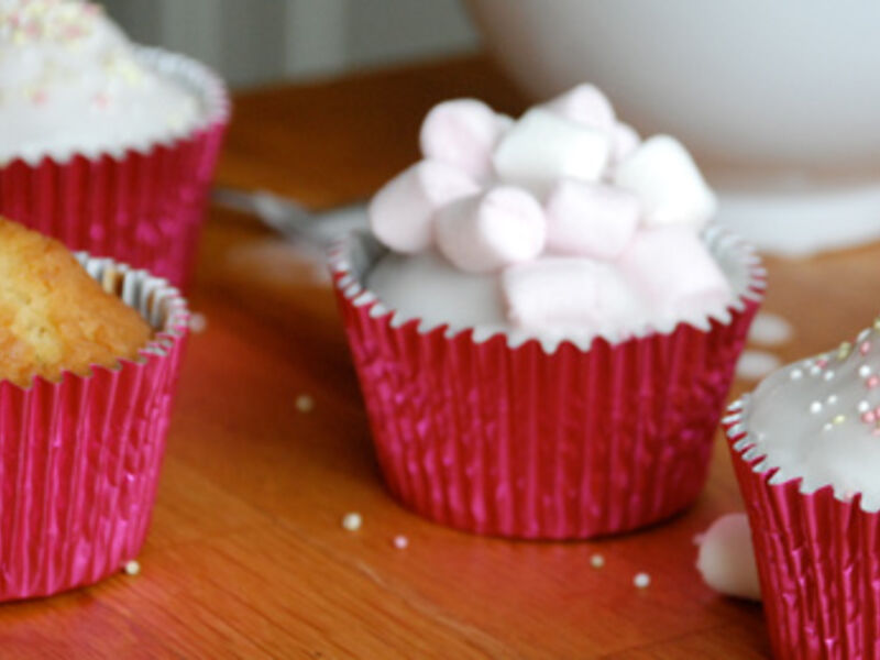 Classic Vanilla Fairy Cakes