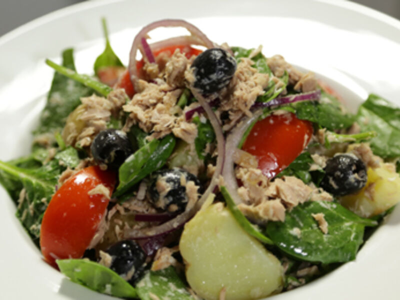 Friday Jan 16th - Tuna and Tomato Spinach Salad