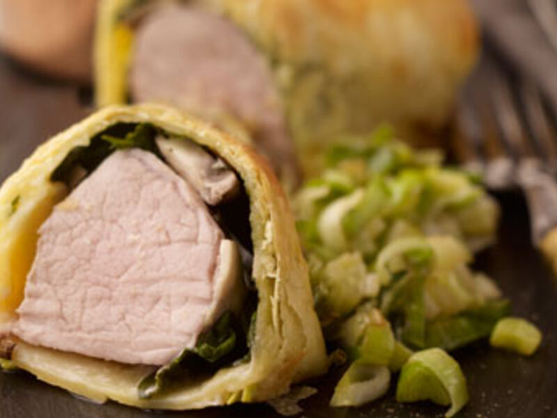 Pork Fillet en Croute with Port & Red Wine Jus