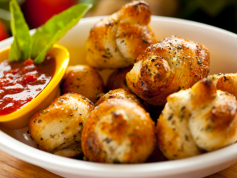 Cheese & Garlic Pull Apart Bread